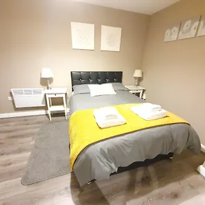  Apartment The Savile - Luxury Leeds - Your Next